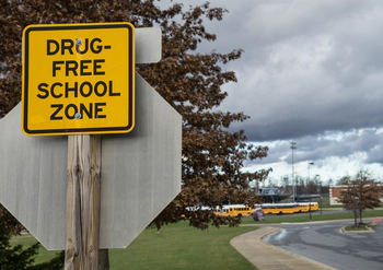 Drug-free School Zone sign